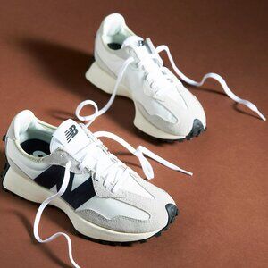 New Balance 327 Sneakers